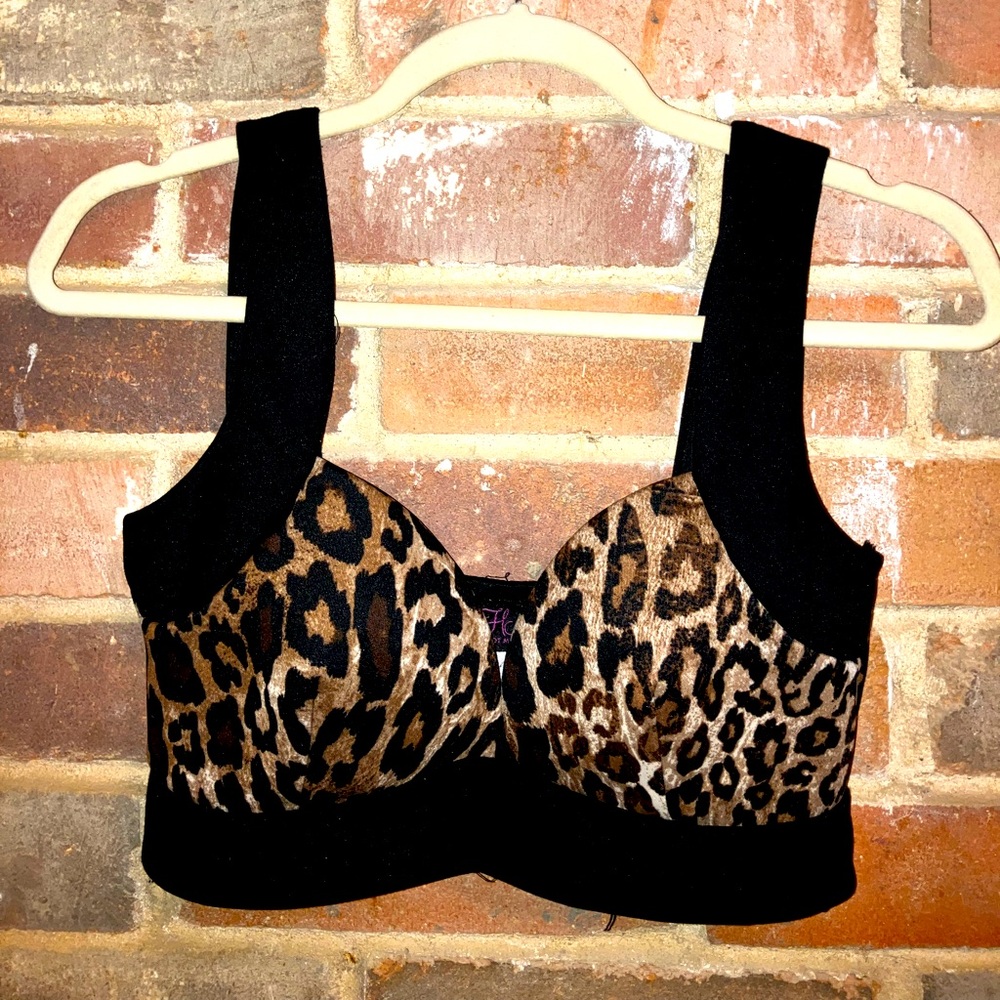 HMS Cheetah print boys to  kill